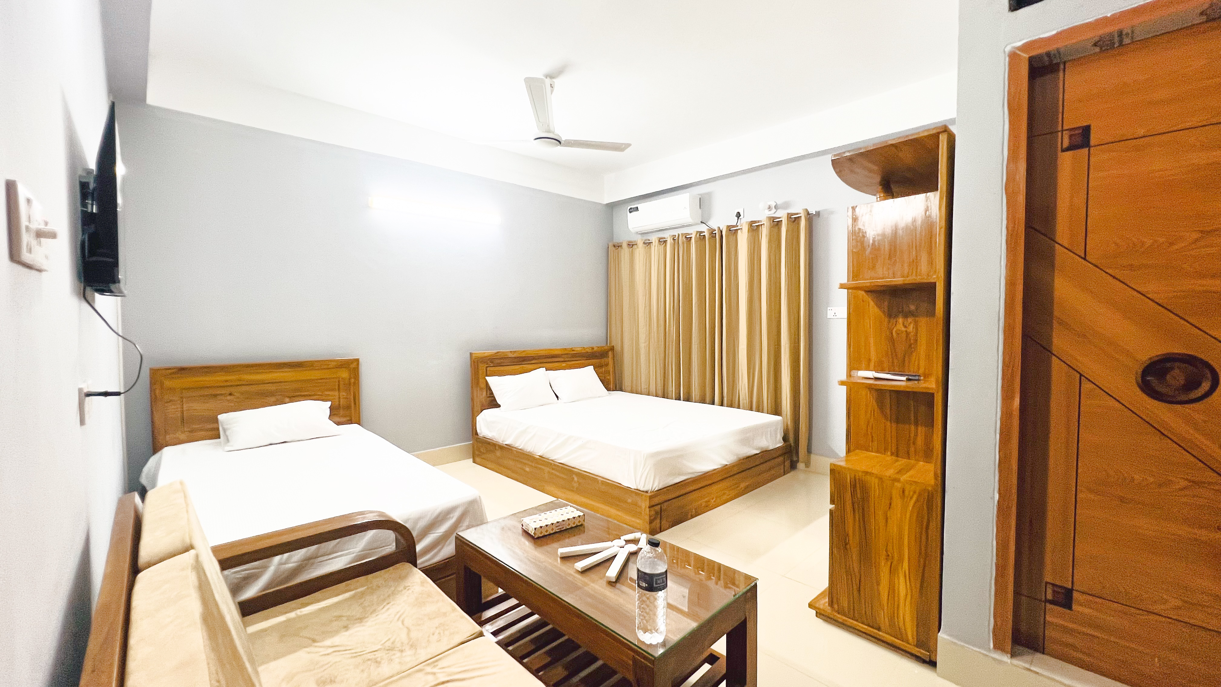 Couple and Single bed 1